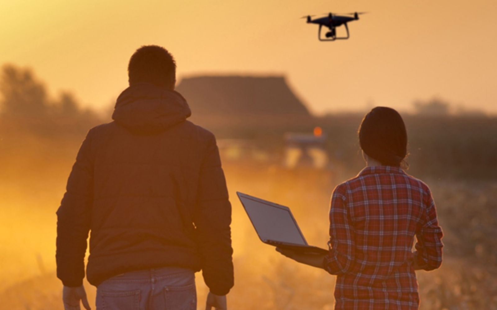 Diverses technologies numériques sont mobilisées dans le cadre du projet SIMONE, notamment pour évaluer l’impact des pratiques agroécologiques expérimentées à la ferme.