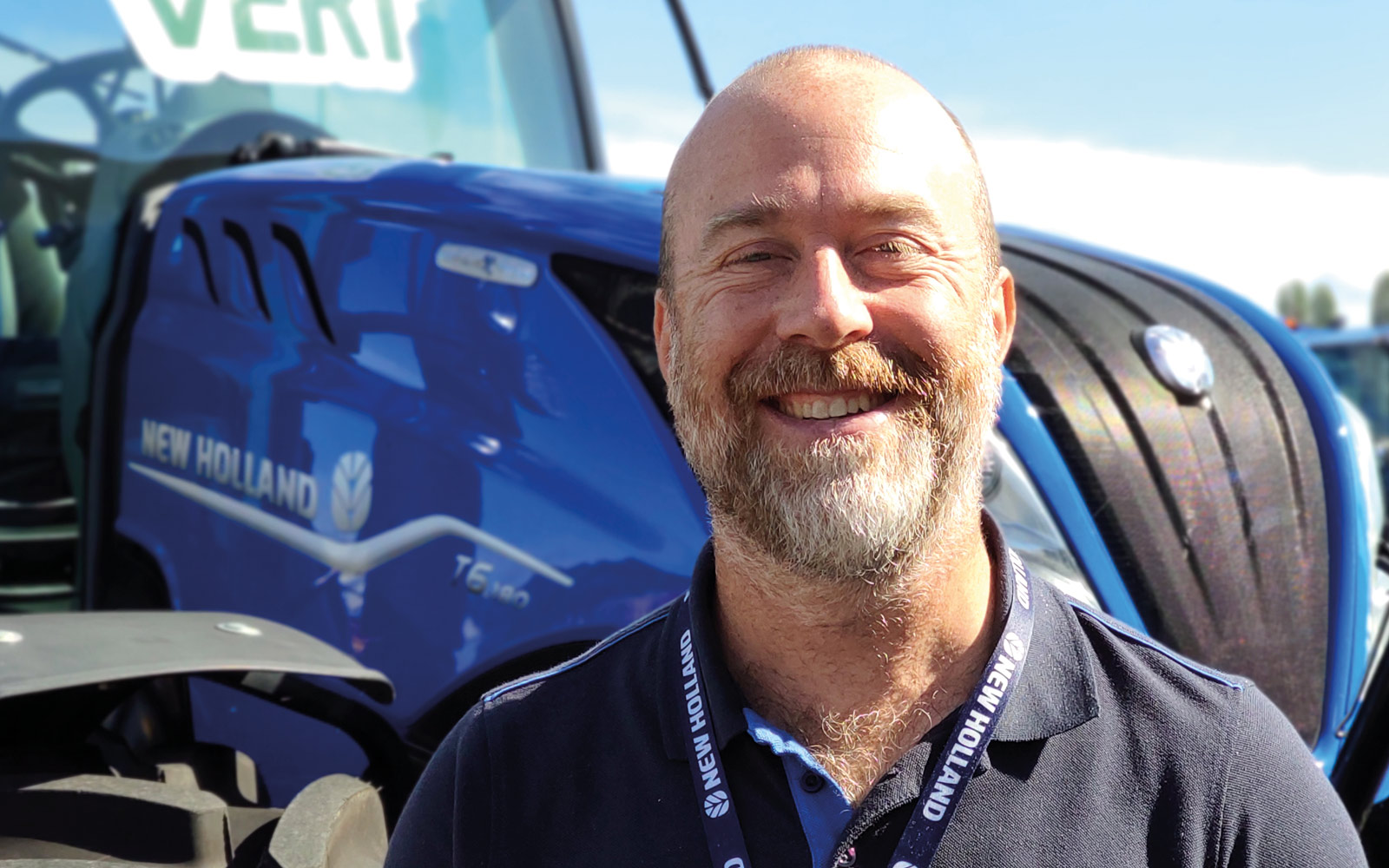 Le T6 Methane Power GNC est le tracteur polyvalent en grandes cultures. Plus puissant et disposant de plus d’autonomie, le T7 complétera la gamme.