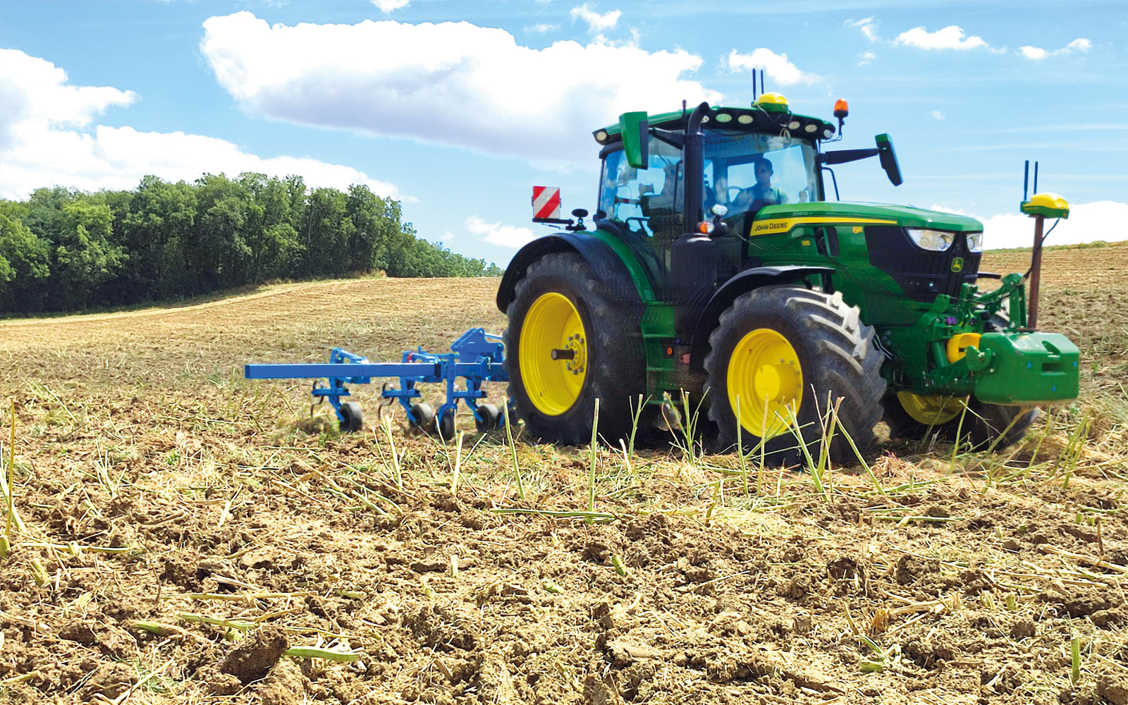 Guidage actif d’outil dans les dévers : quelle précision atteint l’AutoPath de John Deere ?