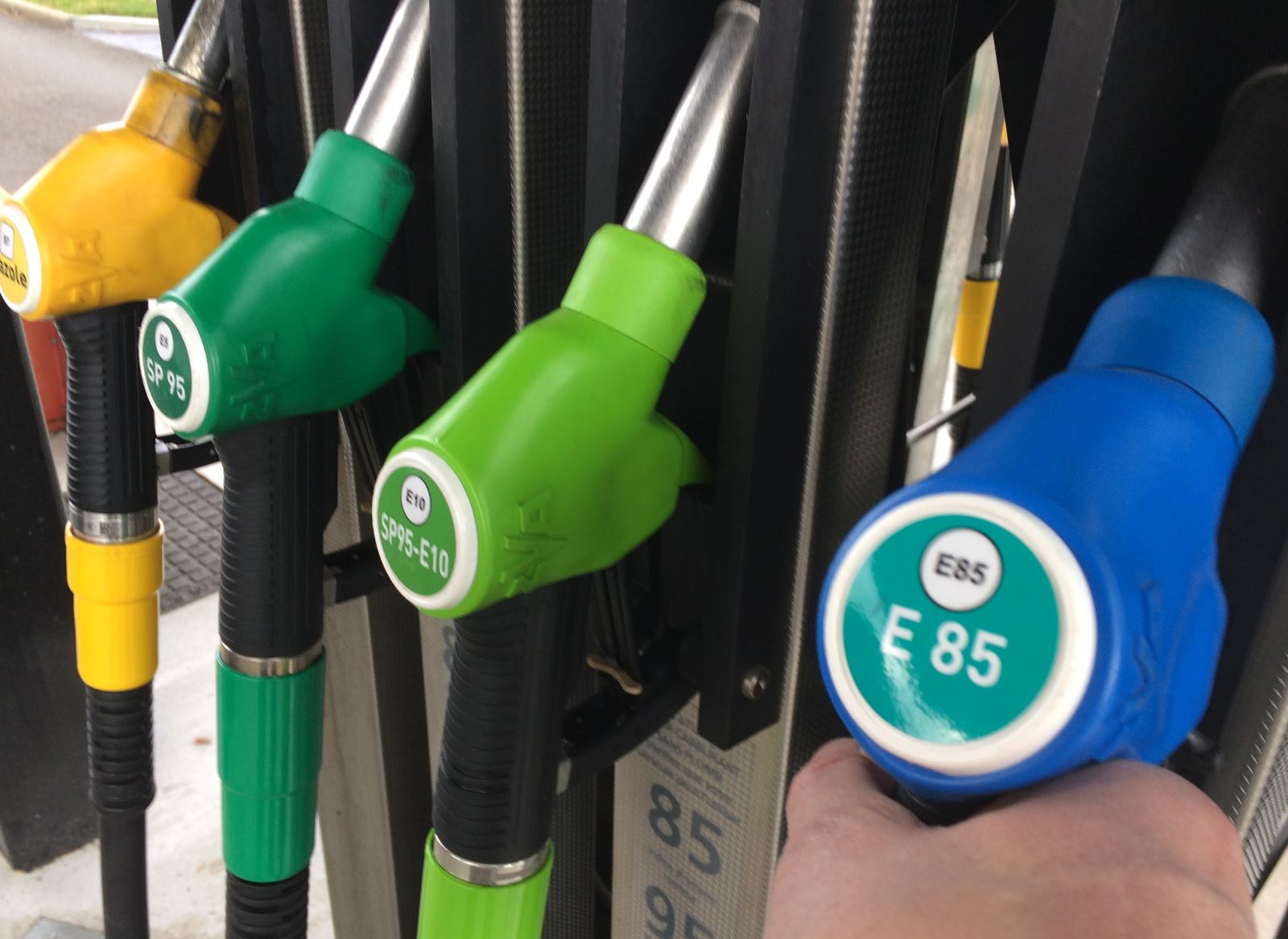 La filière bioéthanol affirme son rôle dans la décarbonation du parc automobile existant et à venir.