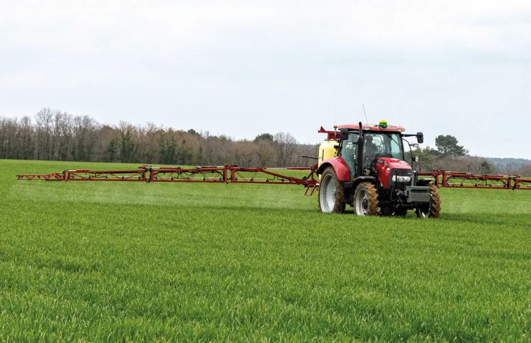 Pour maximiser sa marge brute à l’hectare, il faut saisir chaque opportunité d’économiser un passage superflu et d’obtenir la meilleure efficacité de chaque traitement réalisé.