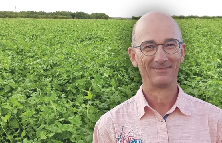 Thierry Gain, APAD : «S’il est suffisamment dense et homogène, le couvert permanent permet de limiter les levées d’adventices.»