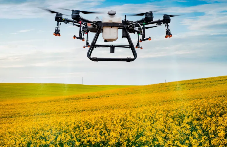 L’épandage de phytos par drone bientôt autorisé en France