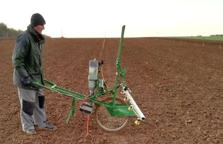 Huit produits ou combinaisons de produits de stimulation de l'activité biologique du sol ou des plantes ont été testés dans le réseau d'Arvalis.