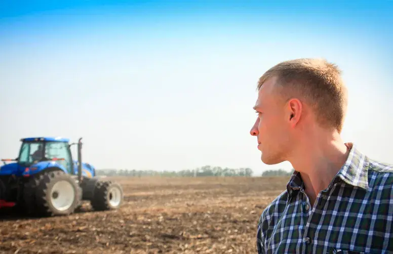Face à la hausse des carburants et des engrais, les agriculteurs doivent adapter leurs systèmes : réduire les charges et recréer de la valeur.