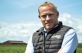 Emmanuel Letesse, responsable du pôle agroécologie d'Agora : « Nous avons procédé à de très nombreux prélèvements à la tarière afin de caractériser la nature des sols. »