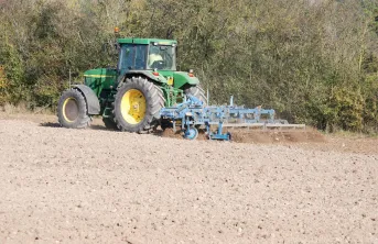 De nombreux leviers agronomiques ont été mis en place, dont le faux-semis