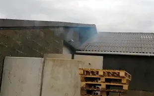 Pour appliquer un antigerminatif par nébulisation, le bâtiment de stockage doit disposer d’une étanchéité suffisante pour éviter les pertes de produit.