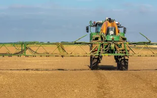 Près de 90 % des parcelles désherbées avec des substances actives racinaires d’automne ne présentent pas de dérive d’efficacité.