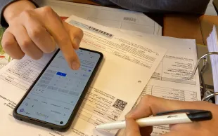 Les agriculteurs faisant face à des difficultés en raison des aléas peuvent se rapprocher de leur conseiller bancaire.