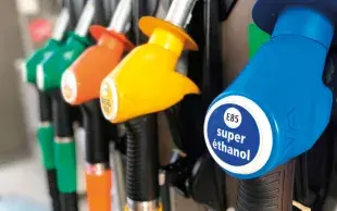 La filière E85 mobilise 55 000 producteurs de betterave, blé et maïs tout en générant près de 9 000 emplois.