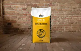 Un paquet de farine T80 Epi'meleia, fabriquée par Moulins du Sud