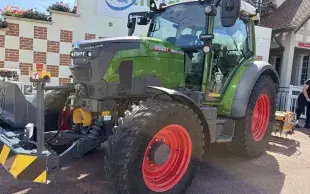 Le Fendt e107 Vario équipé de la solution de rétrofit iQuus