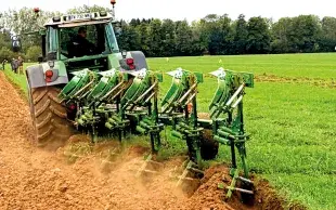 Face aux graminées difficiles, le labour demeure un levier agronomique de premier plan.