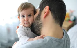 Congés de naissance : le casse-tête du remplacement